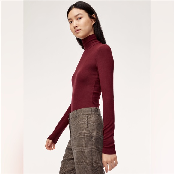 ARITZIA / WILFRED / TURTLENECK LONG SLEEVE TOP